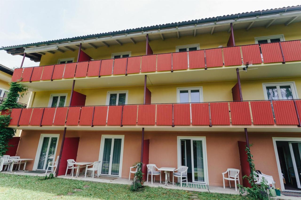 Gaestehaus Frank Hotel Velden am Woerthersee Exterior photo